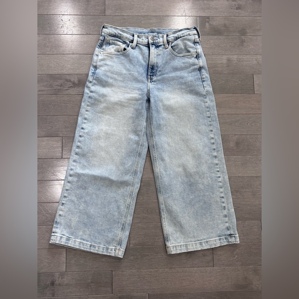 GAP High Rise Stride Ankle Wide Leg Jeans Light Wash Size 28
